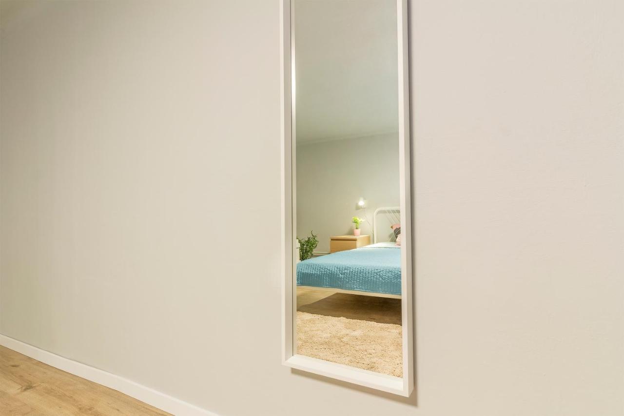 Vanilla Apartment *